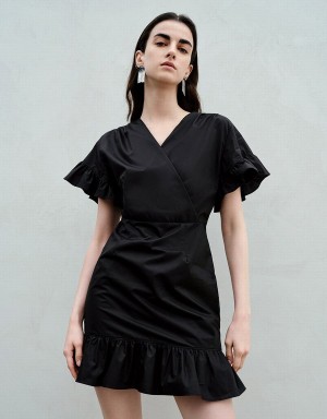 Urban Revivo Butterfly Sleeve V-Neck Skater Women's Dress Black | KXP8397TO