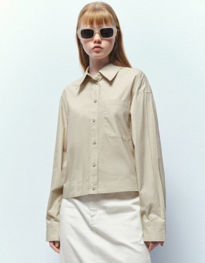 Urban Revivo Button Up Straight Women's Shirts Khaki | NCE256MA