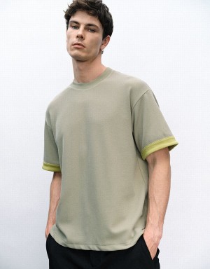 Urban Revivo Crew Neck Knitted Men's T Shirts Green | OEN2237ZQ