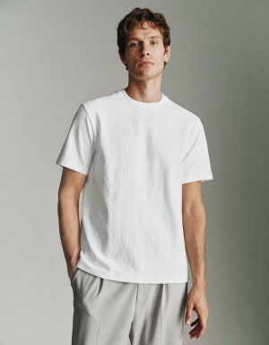 Urban Revivo Textured Crew Neck Knitted Men's T Shirts White | ROI9040ZO