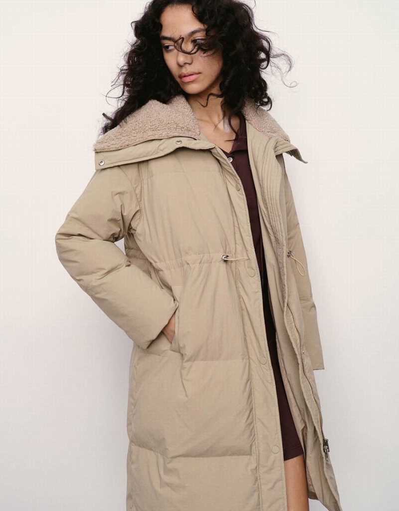 Urban Revivo A-Line Women's Puffer Jacket Khaki | OFS3026MW