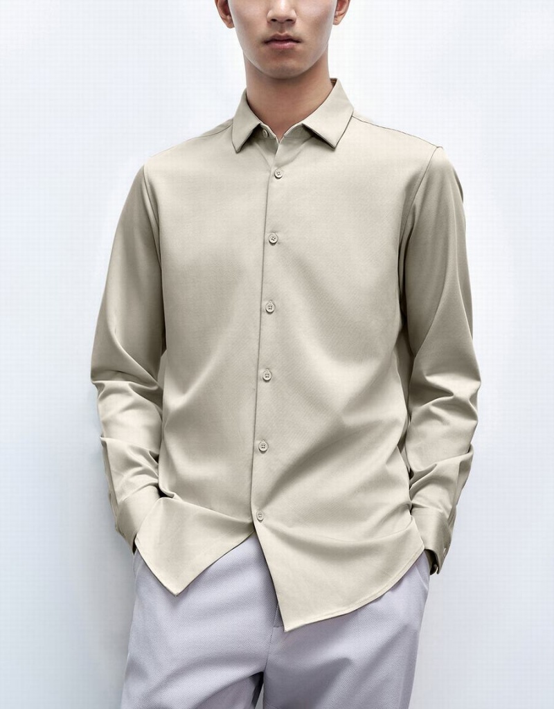 Urban Revivo Button Up Straight Men's Shirts Khaki | TCB6819NE