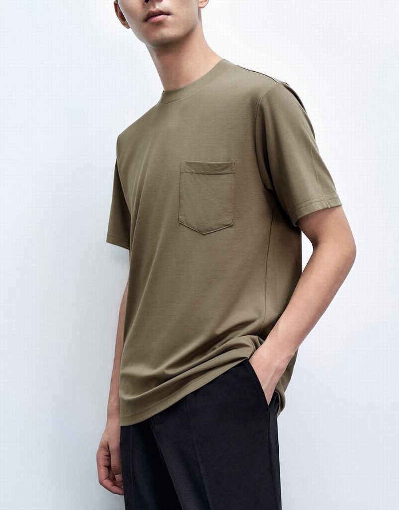 Urban Revivo Crew Neck Loose Men's T Shirts Khaki | FFK5342UZ