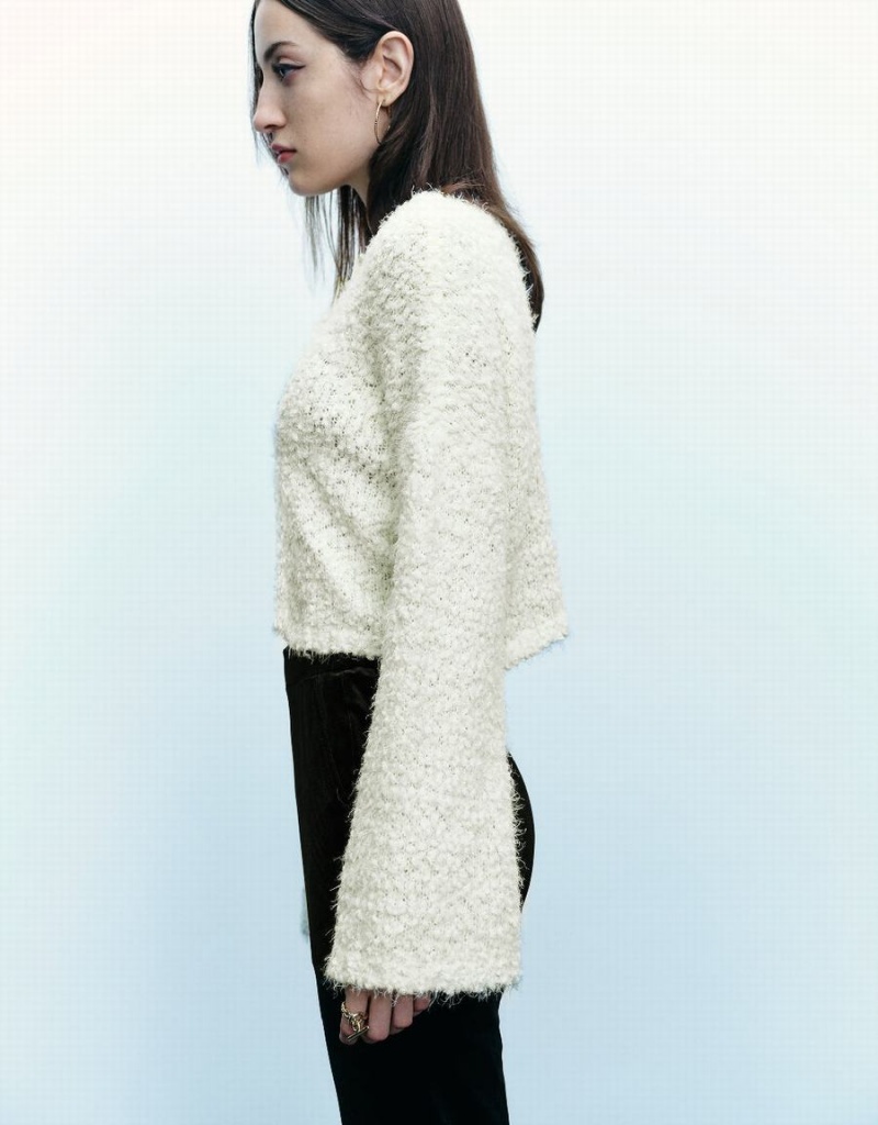 Urban Revivo Furry Crew Neck Knitted Women's Cardigan White | KMP7754CR