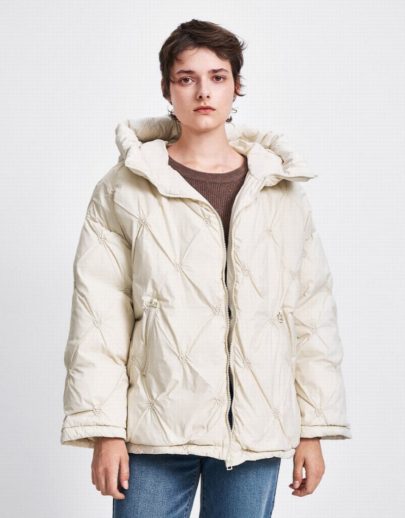 Urban Revivo Heart Detail Quilted Women's Down Jackets White | THH1797TE