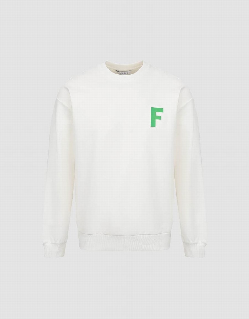 Urban Revivo Letter Embossed Crew Neck Men's Sweatshirts White | YEF6965TE