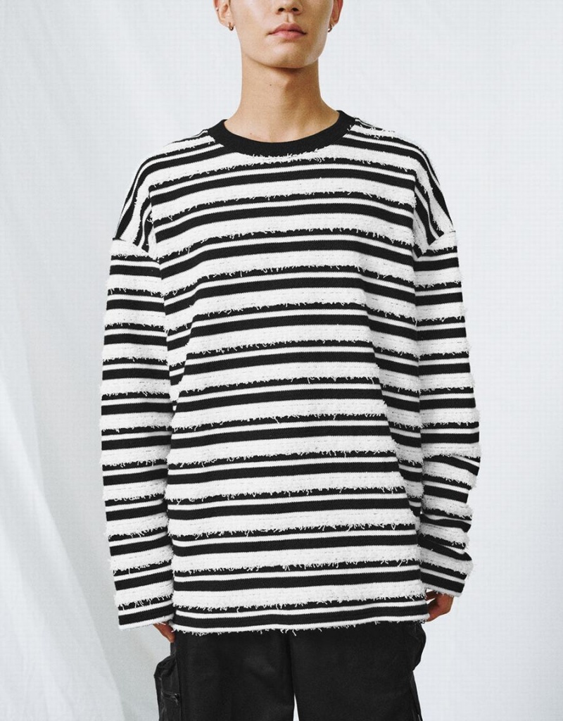 Urban Revivo Striped Crew Neck Men's T Shirts White | ZZK5216GS