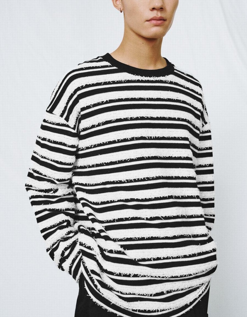 Urban Revivo Striped Crew Neck Men's T Shirts White | ZZK5216GS